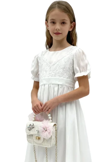 Bolso beige modelo Princesa con perlas